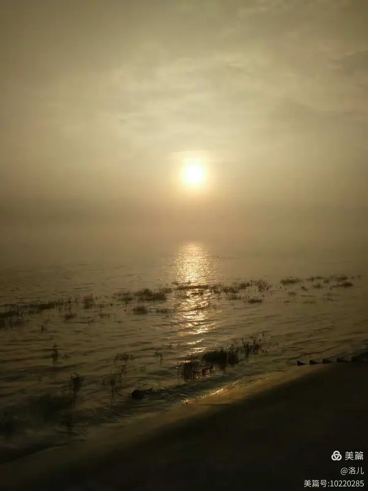 一天当中黎明是最美的时光